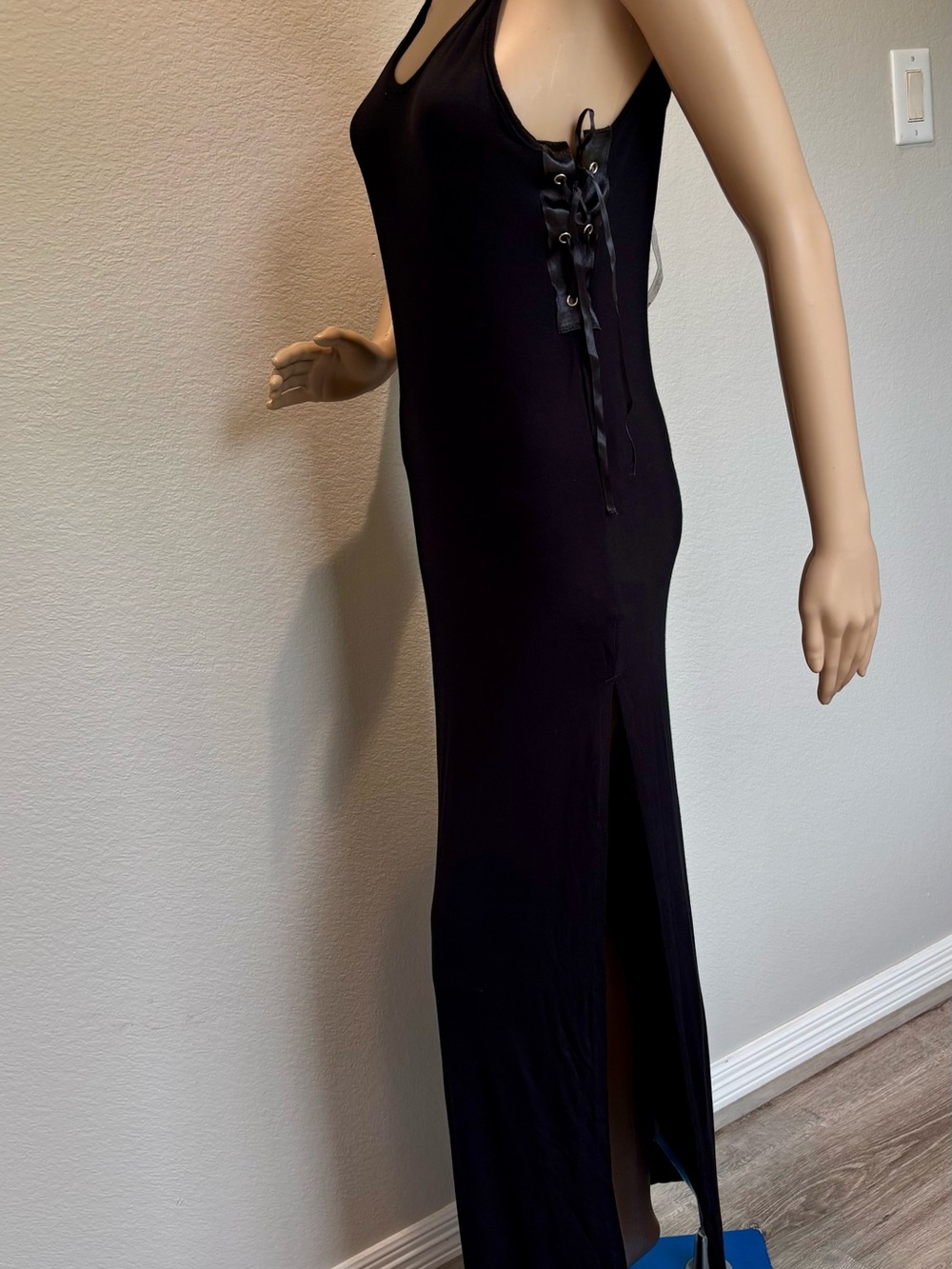 Boohoo Petite Black Side-Tie Spaghetti Strap Maxi Dress NWT - Picture 13 of 15